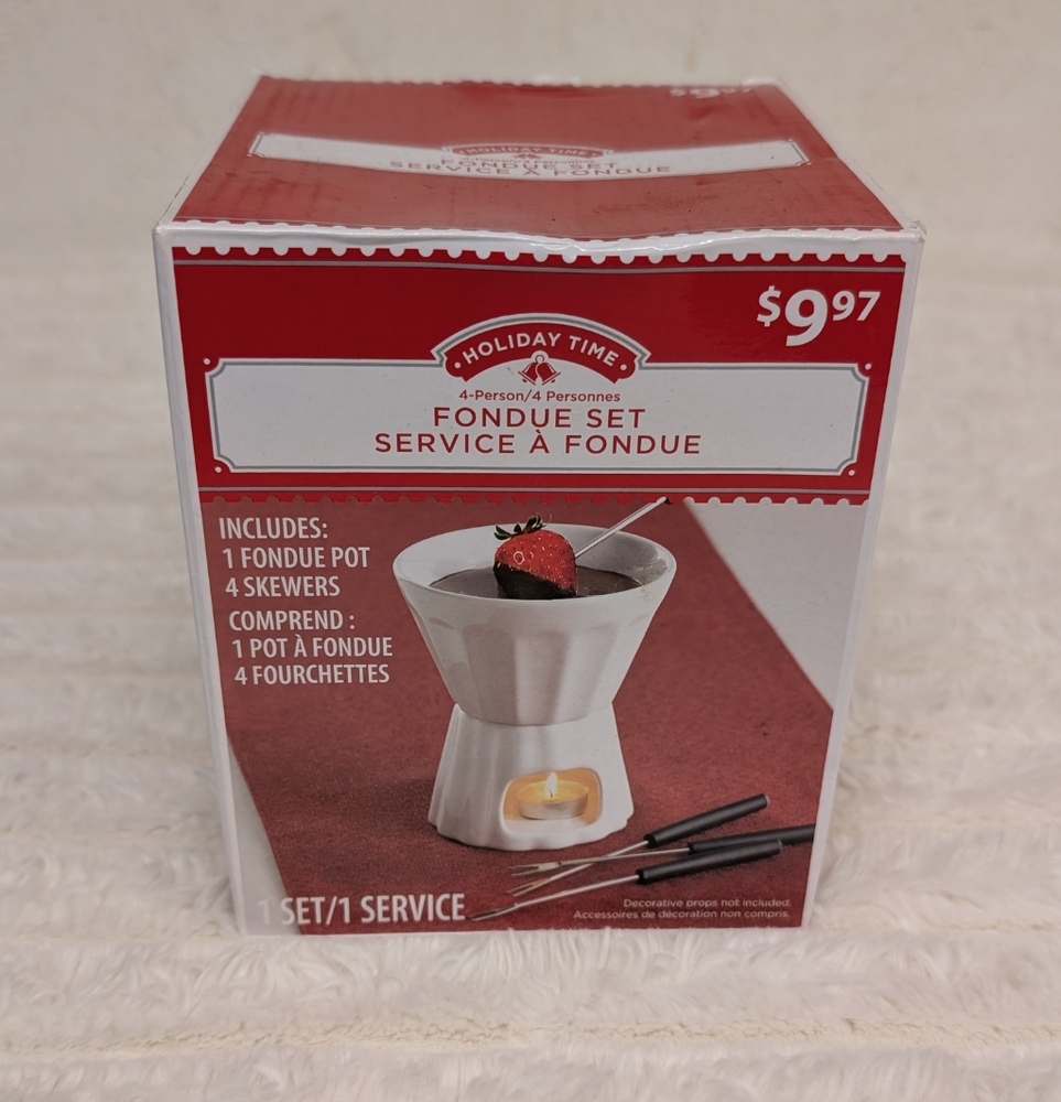 ✳️ FREE w/ Bundle - Holiday White Fondue Set